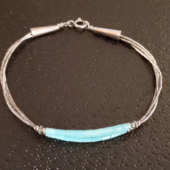 Native American Turquoise Bracelet Sterling Silver - Picture 2 of 3